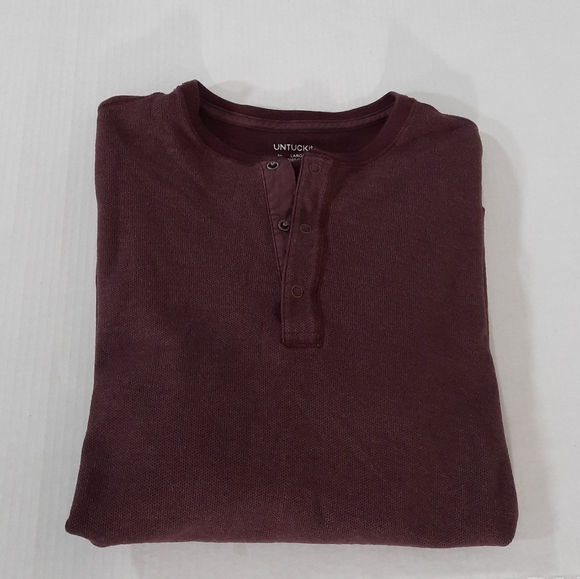 UNTUCKit Schrock Long Sleeve Henley - Picture 1 of 4